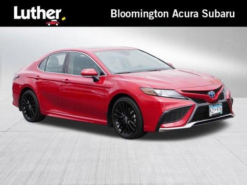 2024 Toyota Camry Hybrid XSE