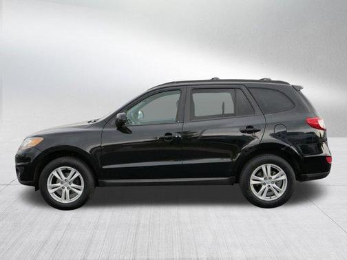 2011 Hyundai SANTA FE SE