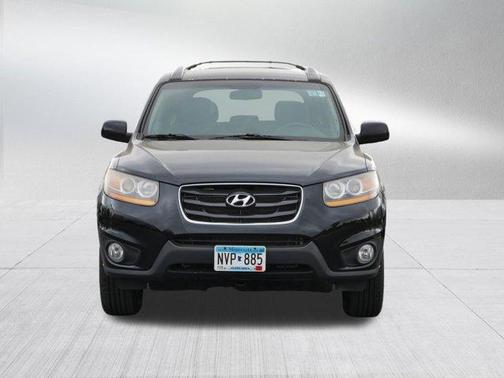 2011 Hyundai SANTA FE SE