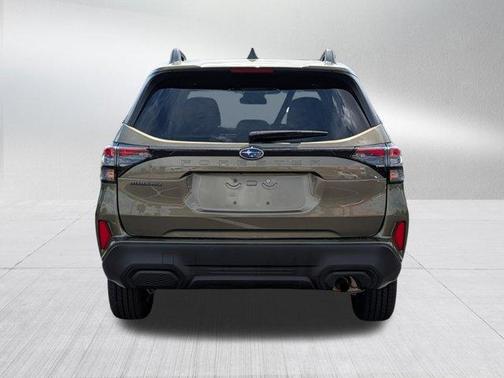 Autumn Green Metallic 2025 Subaru Forester Premium
