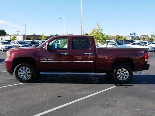 2014 GMC Sierra 3500 Denali