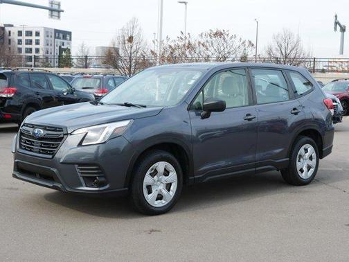 Magnetite Gray Metallic 2022 Subaru Forester