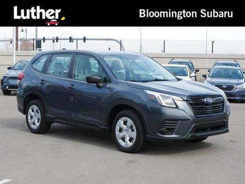 Magnetite Gray Metallic 2022 Subaru Forester