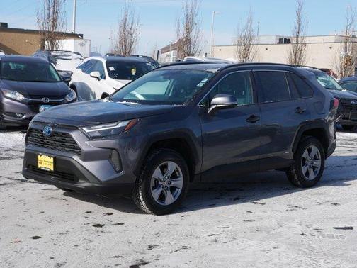 2022 Toyota RAV4 Hybrid XLE