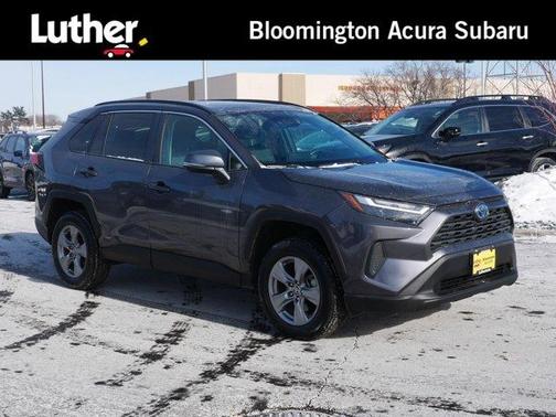 2022 Toyota RAV4 Hybrid XLE