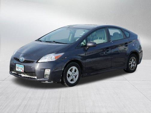 2010 Toyota Prius III