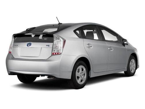 2010 Toyota Prius III
