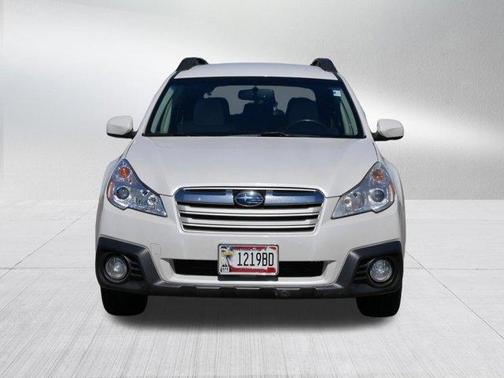 Satin White Pearl 2013 Subaru Outback 2.5i Premium