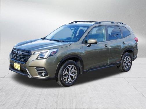 2023 Subaru Forester Premium