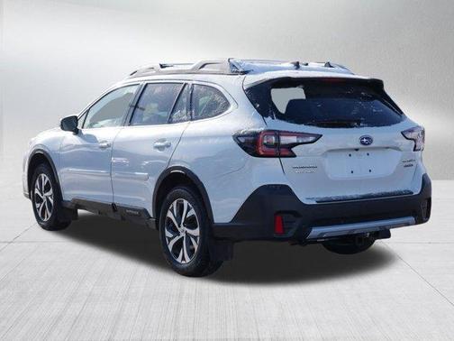 2022 Subaru Outback Touring