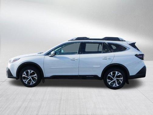 2022 Subaru Outback Touring