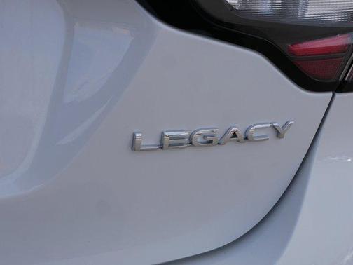 Crystal White Pearl 2025 Subaru Legacy Premium