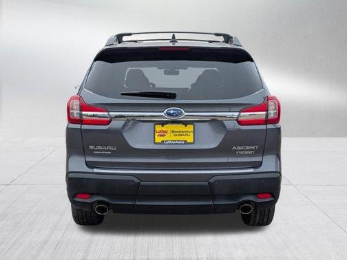 Magnetite Gray Metallic 2022 Subaru Ascent Touring 7-Passenger
