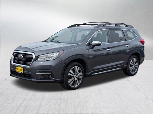 Magnetite Gray Metallic 2022 Subaru Ascent Touring 7-Passenger