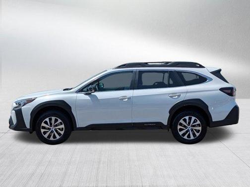 Crystal White Pearl 2025 Subaru Outback Premium