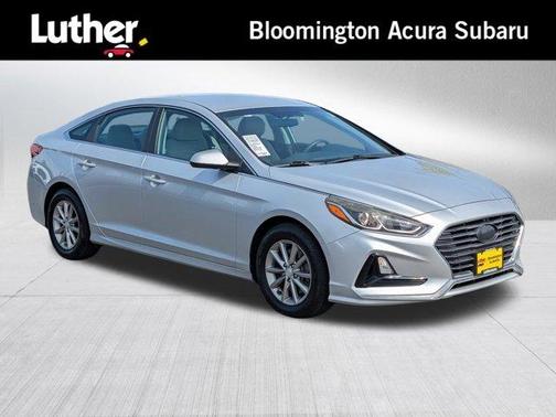 Symphony Silver 2018 Hyundai SONATA SE