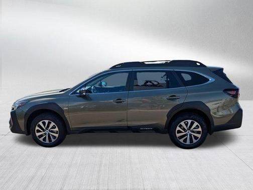 Autumn Green Metallic 2025 Subaru Outback Premium