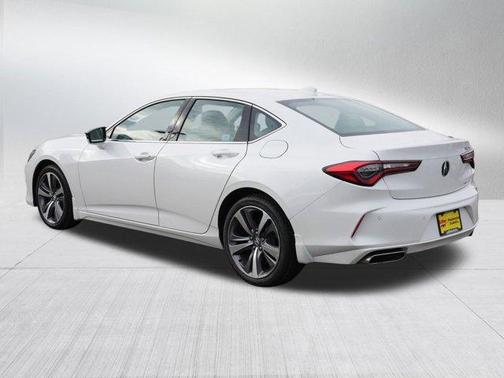 2022 Acura TLX Advance