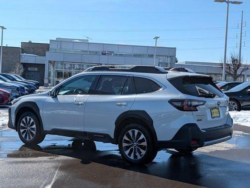 2023 Subaru Outback Touring XT