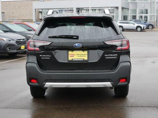 2023 Subaru Outback Touring XT