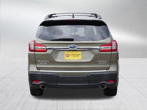 2022 Subaru Ascent Limited 8-Passenger