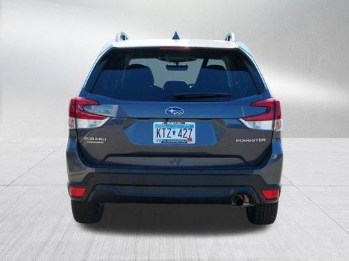 Magnetite Gray Metallic 2023 Subaru Forester Premium
