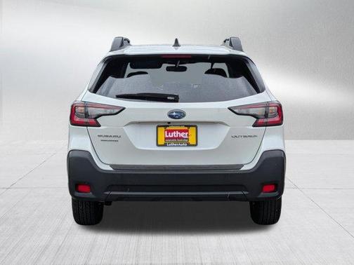 Crystal White Pearl 2025 Subaru Outback Premium