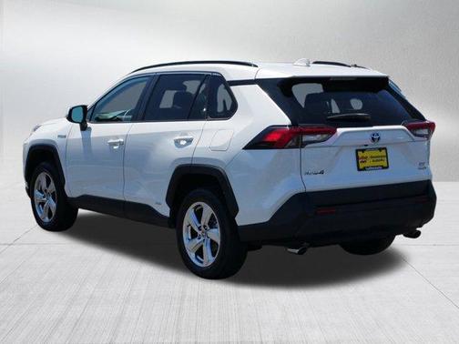 2021 Toyota RAV4 Hybrid XLE Premium