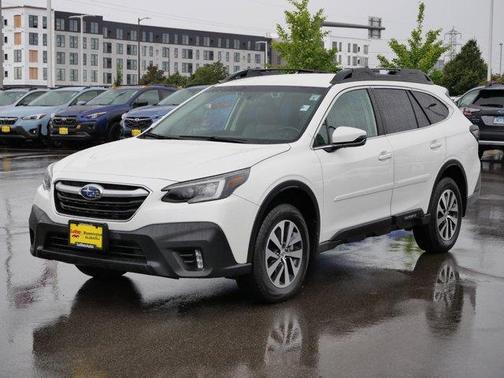 2022 Subaru Outback Premium