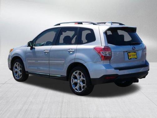 Ice Silver Metallic 2016 Subaru Forester 2.5i Touring