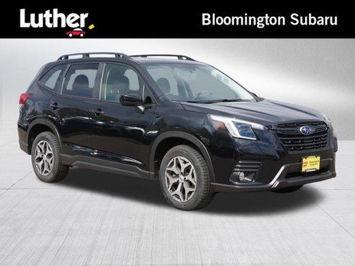 Crystal Black Silica 2023 Subaru Forester Premium
