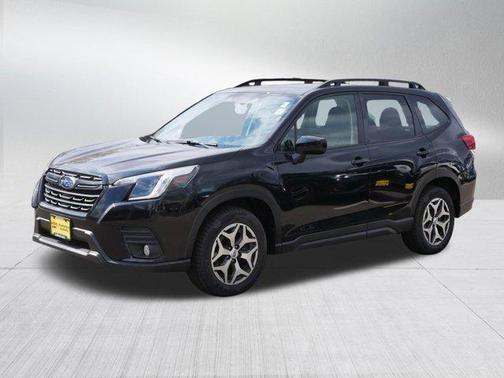 Crystal Black Silica 2023 Subaru Forester Premium