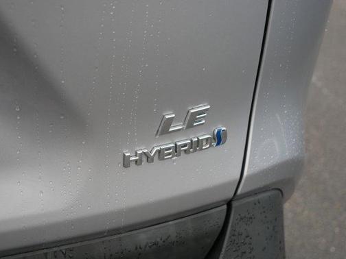 2021 Toyota RAV4 Hybrid LE