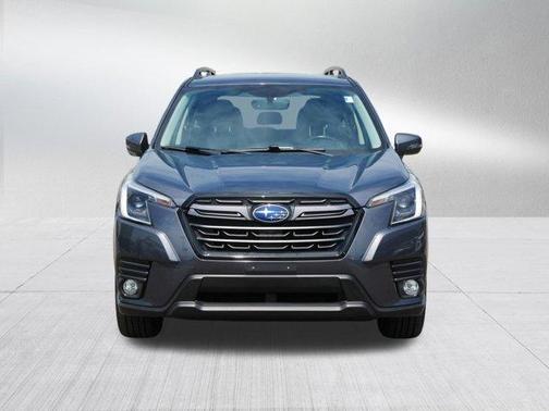 Magnetite Gray Metallic 2022 Subaru Forester 2.5i Limited