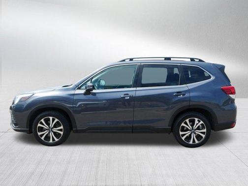 Magnetite Gray Metallic 2022 Subaru Forester 2.5i Limited