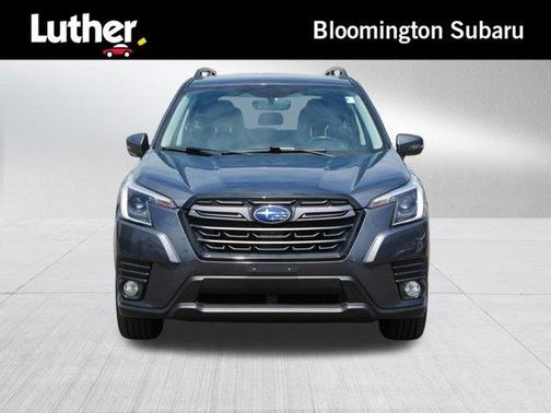Magnetite Gray Metallic 2022 Subaru Forester 2.5i Limited
