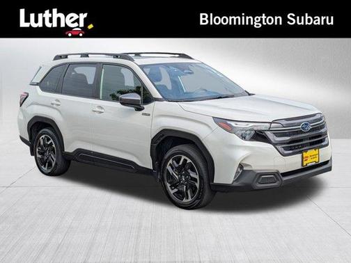Crystal White Pearl 2025 Subaru Forester Hybrid
