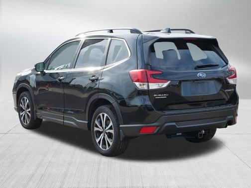 Crystal Black Silica 2020 Subaru Forester Limited
