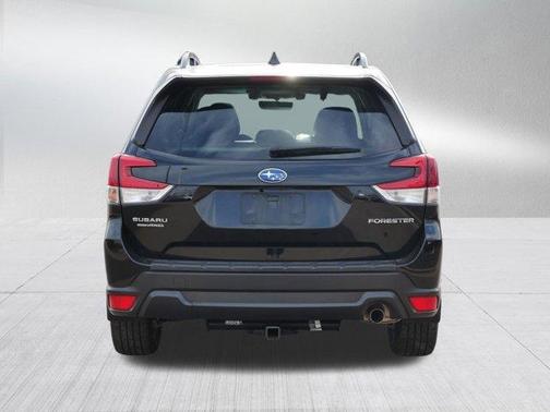 Crystal Black Silica 2020 Subaru Forester Limited