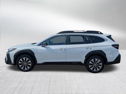 Crystal White Pearl 2025 Subaru Outback Limited