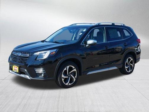 Crystal Black Silica 2023 Subaru Forester Touring