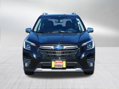 Crystal Black Silica 2023 Subaru Forester Touring