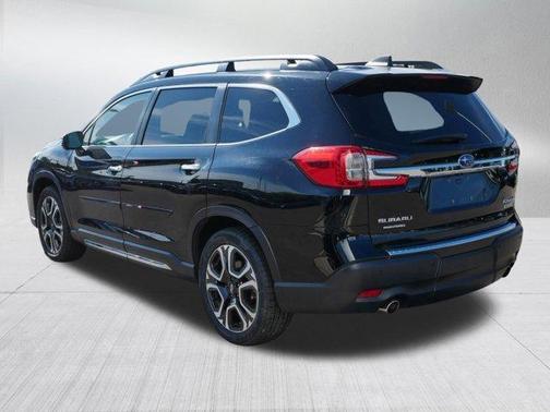 Crystal Black Silica 2023 Subaru Ascent Touring 7-Passenger