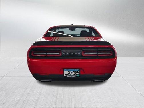 2016 Dodge Challenger R/T