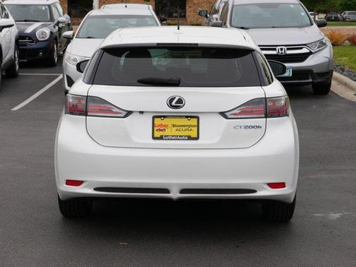 2013 Lexus CT 200h Base