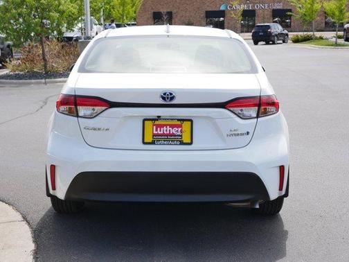 Ice 2023 Toyota Corolla Hybrid LE