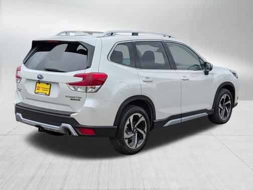 Crystal White Pearl 2023 Subaru Forester Touring