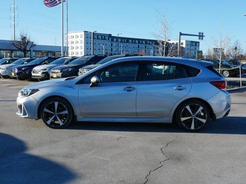 2017 Subaru Impreza 2.0i Sport
