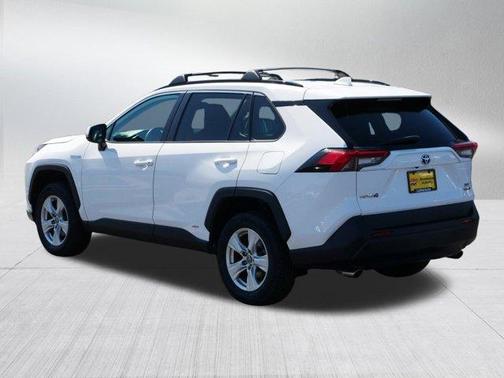 2020 Toyota RAV4 Hybrid XLE