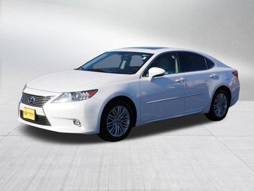 2015 Lexus ES 350 Crafted Line